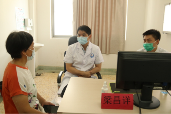 【学科建设】广东省人民医院脊柱外科昌耘冰团队工作室签约授牌仪式在我院举行 【学科建设】广东省人民医院脊柱外科昌耘冰团队工作室签约授牌仪式在我院举行