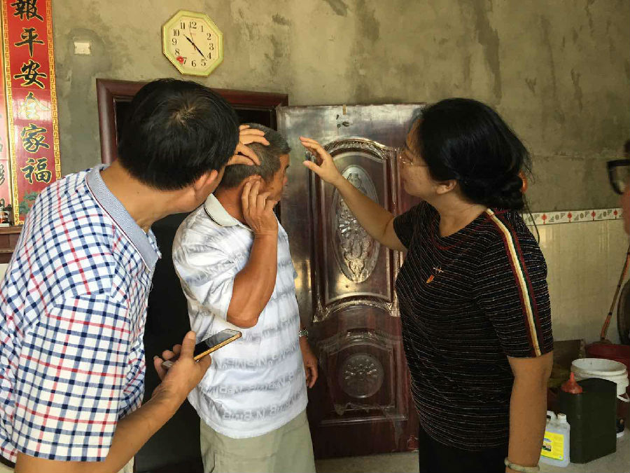 倾心帮扶义诊 行动情暖民心 倾心帮扶义诊 行动情暖民心