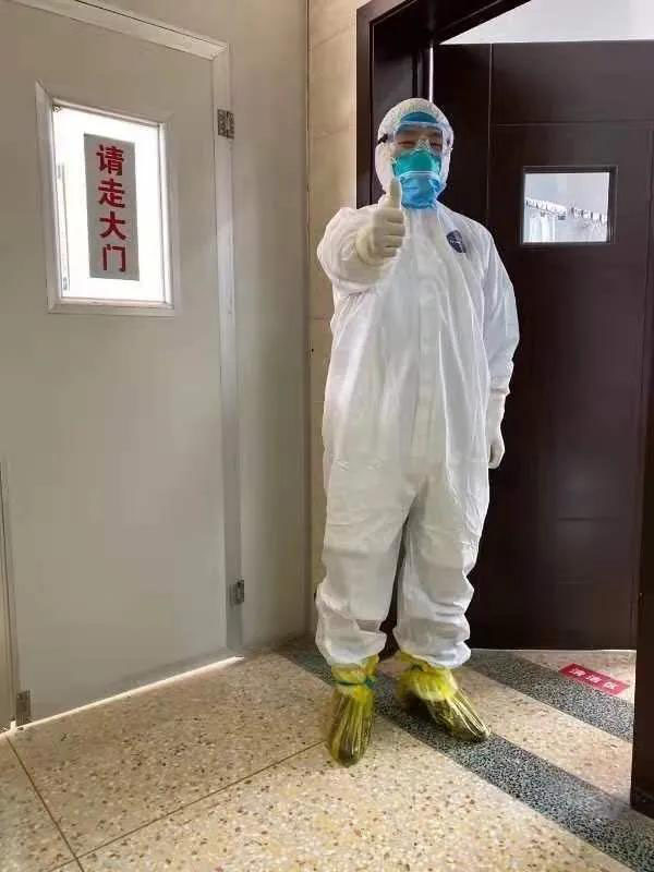 抗疫中的规培医师——可爱可敬的年轻团队