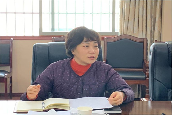 强化理论武装 筑牢政治信仰 强化理论武装 筑牢政治信仰