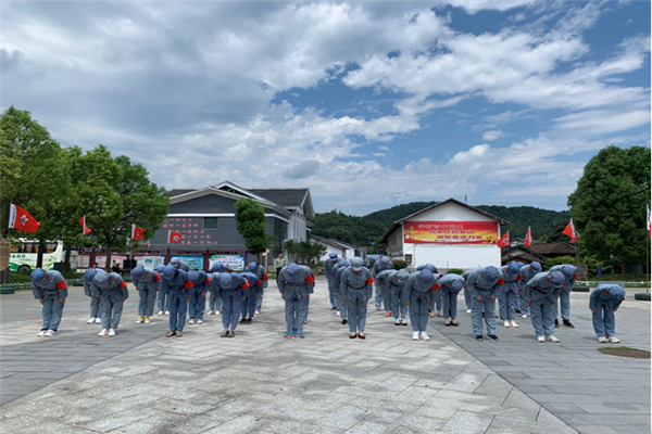 学党史传承红色基因 守初心凝聚奋进力量 学党史传承红色基因 守初心凝聚奋进力量