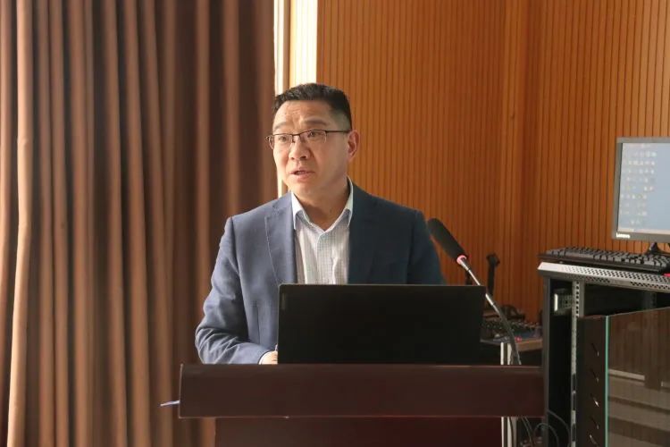 南大一附院与我院携手共建省级区域医疗中心,推动急诊重点专科建设 南大一附院与我院携手共建省级区域医疗中心,推动急诊重点专科建设