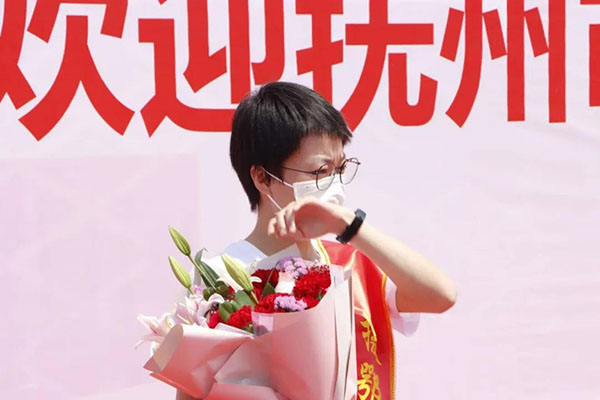 ?平安凯旋!春暖花开迎接最美的你们! ?平安凯旋!春暖花开迎接最美的你们!