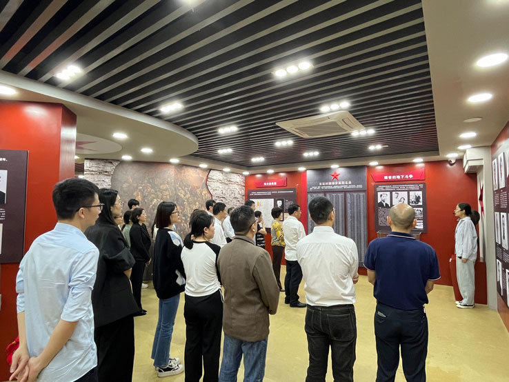 医院党委开展党建带团建“清明祭扫 缅怀英烈”主题实践活动 医院党委开展党建带团建“清明祭扫 缅怀英烈”主题实践活动