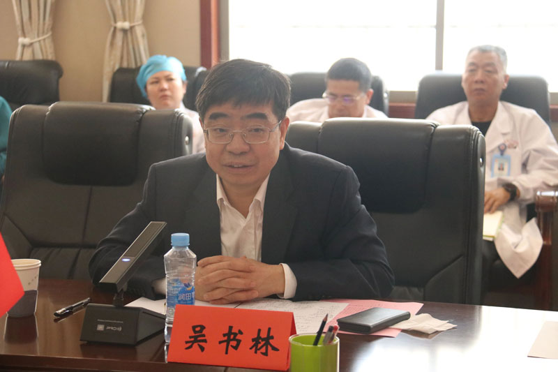 广东省人民医院、抚州市第一人民医院合作共建仪式在我院顺利举行 广东省人民医院、抚州市第一人民医院合作共建仪式在我院顺利举行