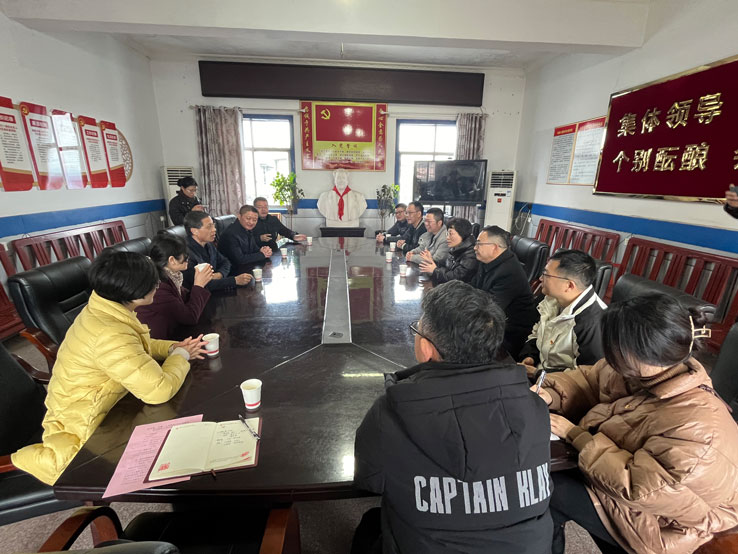 走访慰问送温情 同心同行助振兴 走访慰问送温情 同心同行助振兴